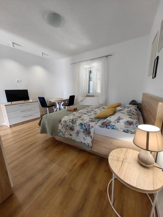Apartmani Tripalo Imotski Esterno foto